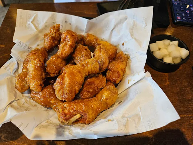 교촌치킨수지1지구점