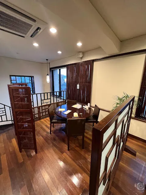 中国料理楽山居