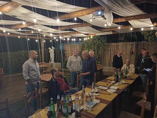 Calzoneria Planet Garden