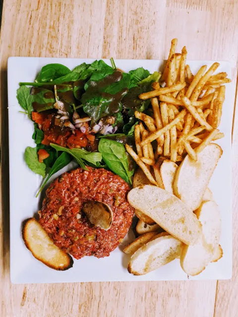 Le Modeste Resto Café Bar