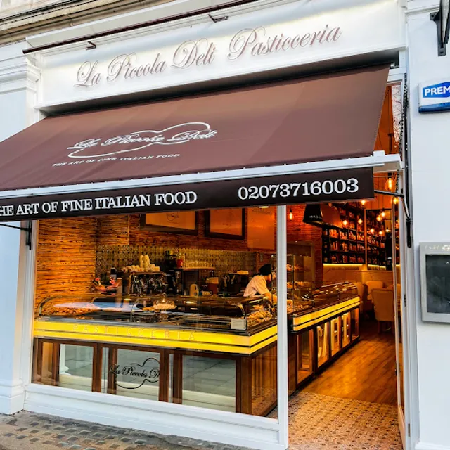 La Piccola Deli Pasticceria