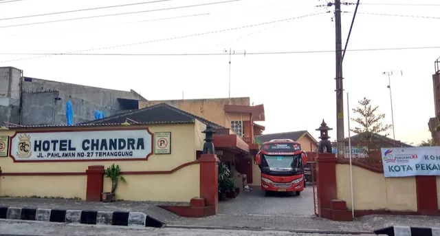 Chandra Hotel