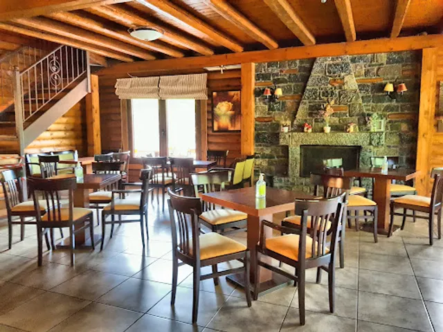 Chalet Mainalon Cafe