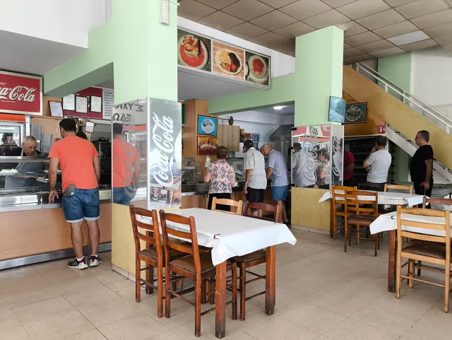 Ζαφείρης Ψησταρια Self-Service Restaurant