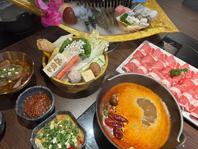 Shao Ping Zi Hot Pot Taichung Beitun Branch