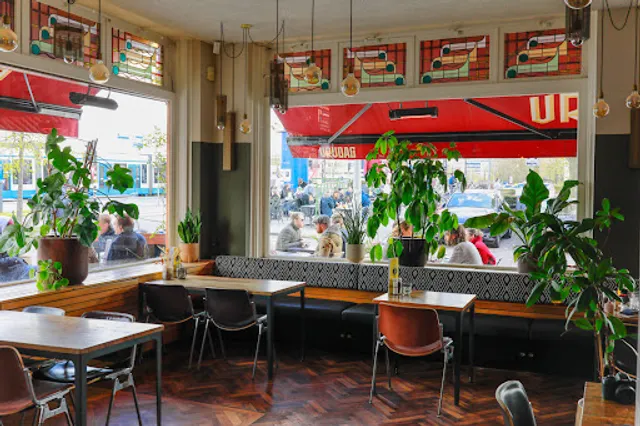 Café Vrijdag Amsterdam