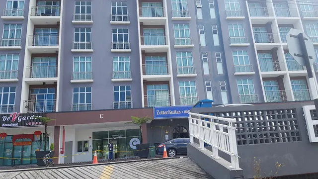 A5 Barrington Square