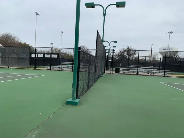 Oak Creek Tennis Center