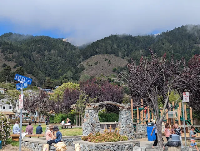 Stinson Beach Parking