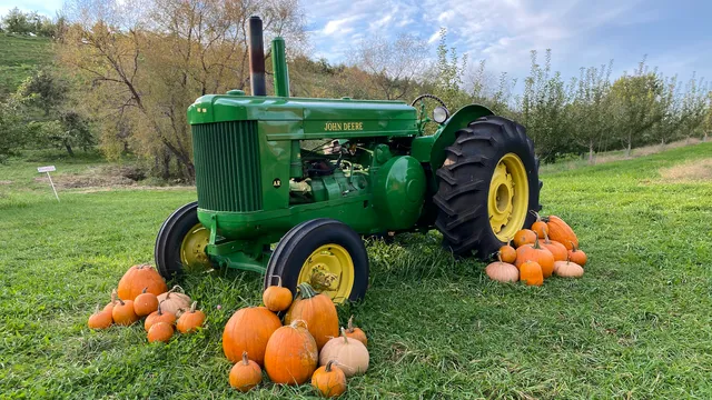Autumn Hills Orchard