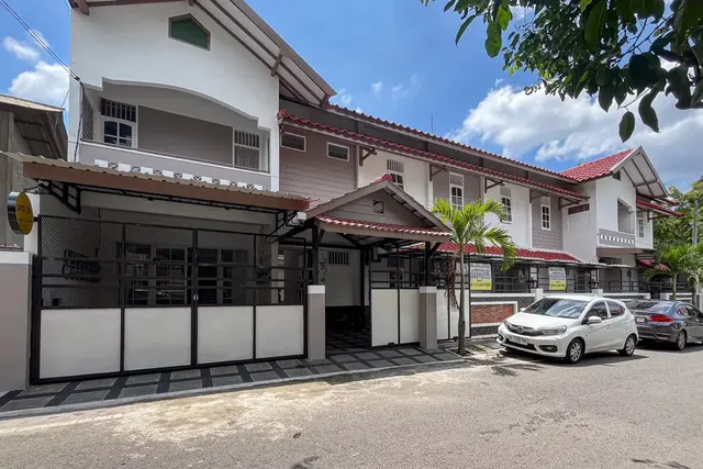 Reddoorz Syariah @ Jl. Candi Kalasan