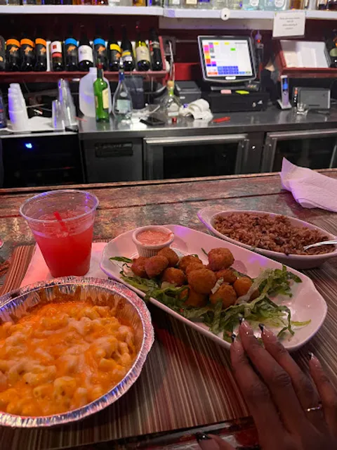 Richard's Restaurant and Bar