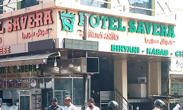Hotel Savera