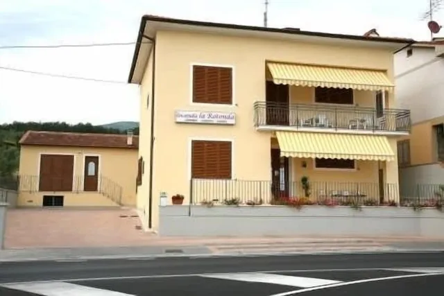Locanda La Rotonda Di Gioffredi Tiziano E. Snc
