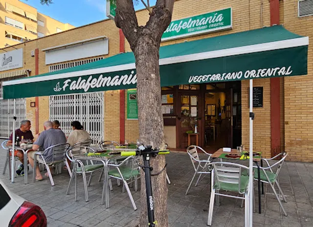 Falafelmania Restaurante Vegetariano y Vegano Oriental