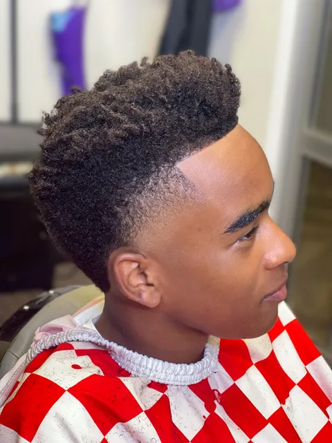 Gentleman's Barber Lounge