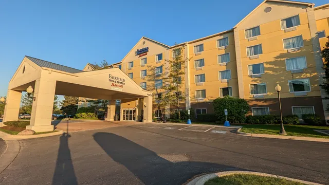 Midway Hotel Center