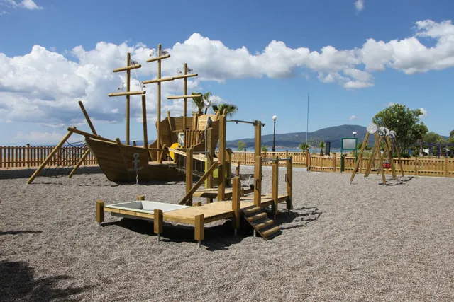 HOLIDAYS APARTMENT ΜΕΣΣΗΝΗ