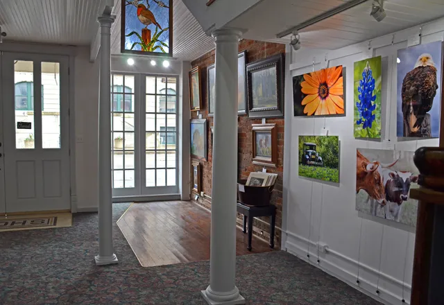 Vantage Point Art Gallery