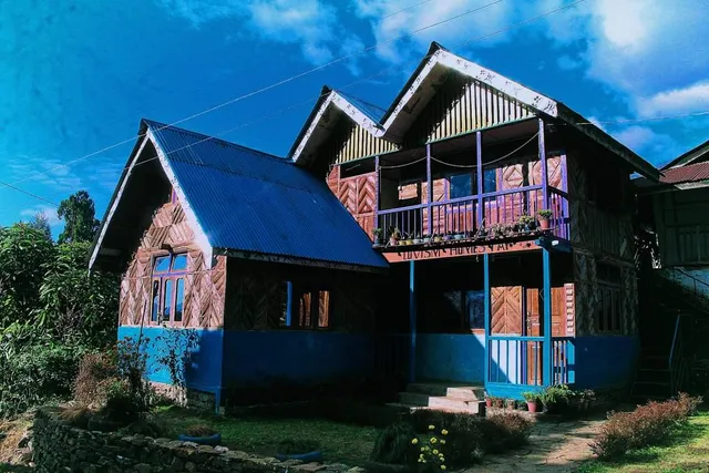 LOVISM HOMESTAY