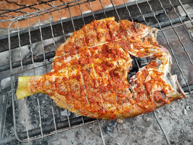 Ikan Bakar Anak Pulau