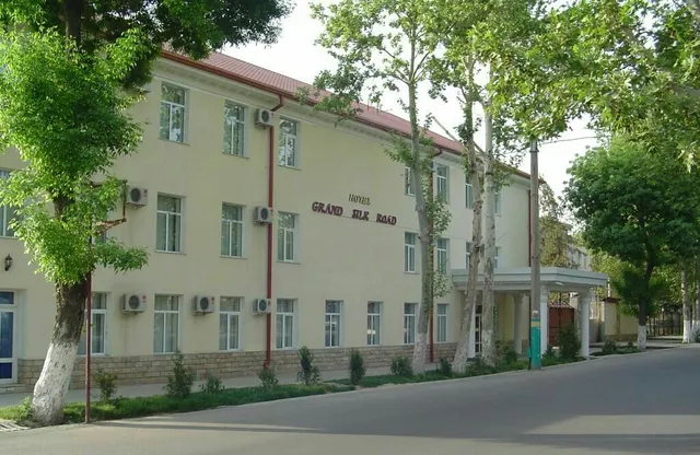 Grand Silk Road Hotel