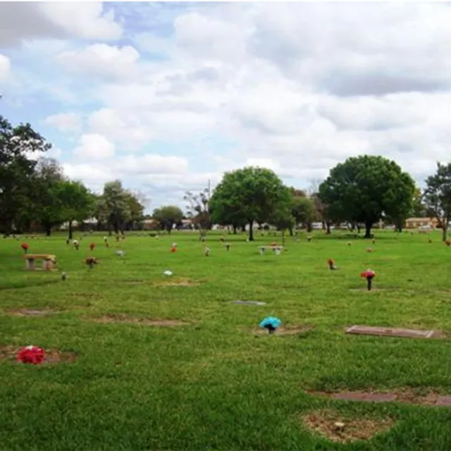 Sunset Memorial Gardens