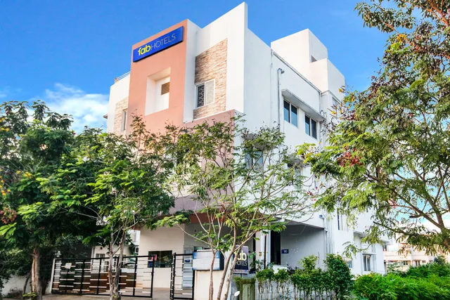 FabHotel Sorgam Service Apartment