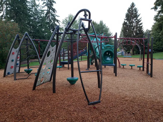 Mathay-Ballinger Park