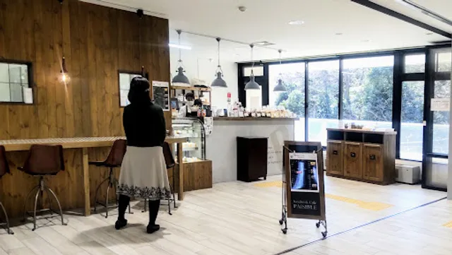 PAISIBLEサンドウィッチカフェペジーブル