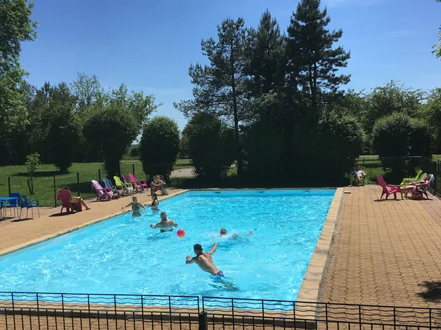 Camping de la Croix d'Arles