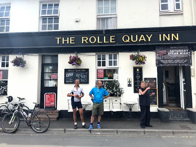 Rolle quay inn