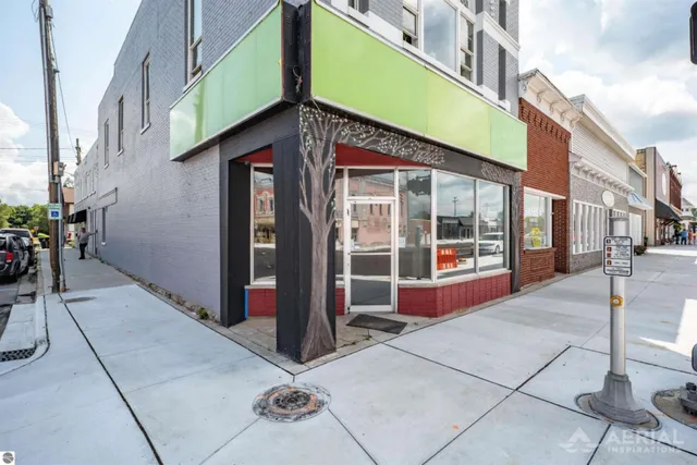 The Dirty Mitten Store