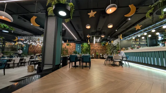 Cavalli Restaurant & Cafe