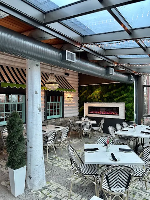 Blue Canyon Kitchen & Tavern