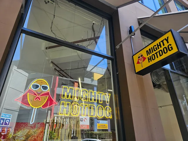 Mighty Hotdog Chancery