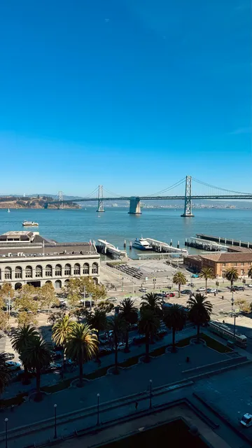Google San Francisco - One Market Plaza