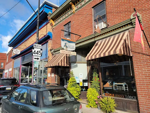 The Meandering Mallard Coffee House