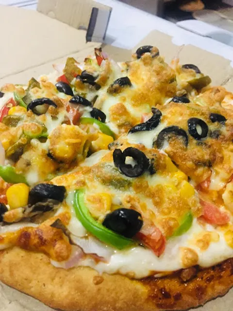 Pizza hunt and chinese cuisine