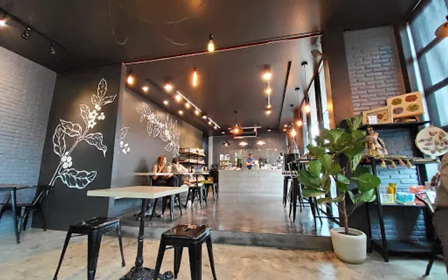 Baanpunn Specialty coffee & Bistro
