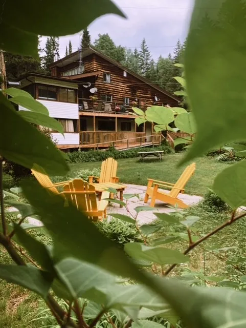 Sand Lake Cottages & Inn