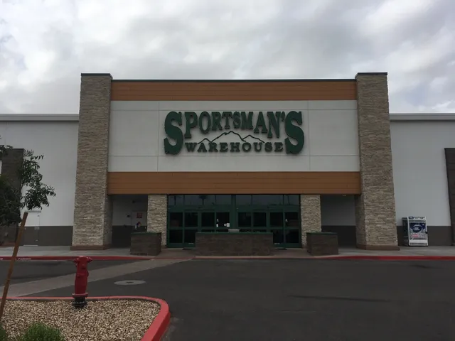 Sportsman's Warehouse