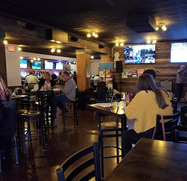 The Hive Tavern & Eatery