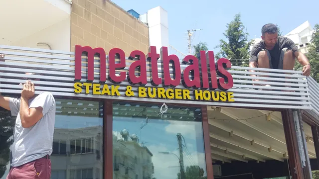 Meatballs Burger House
