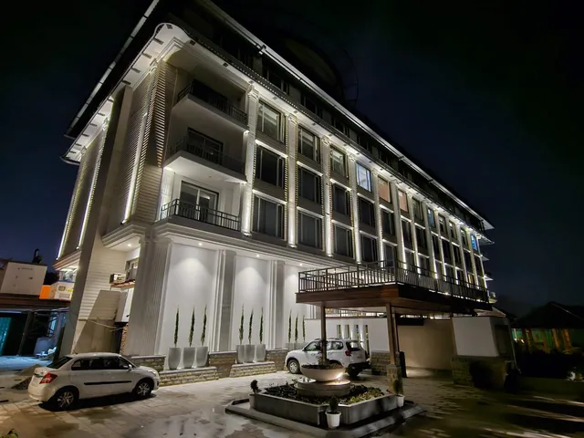 Greenberry Hotel and Resorts