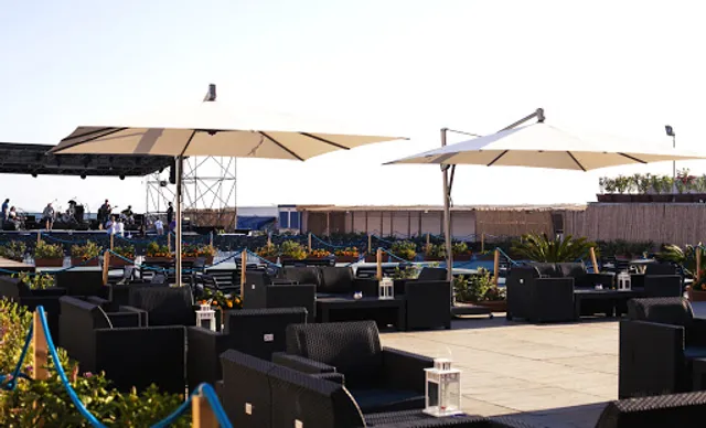 Nettuno Lounge Beach