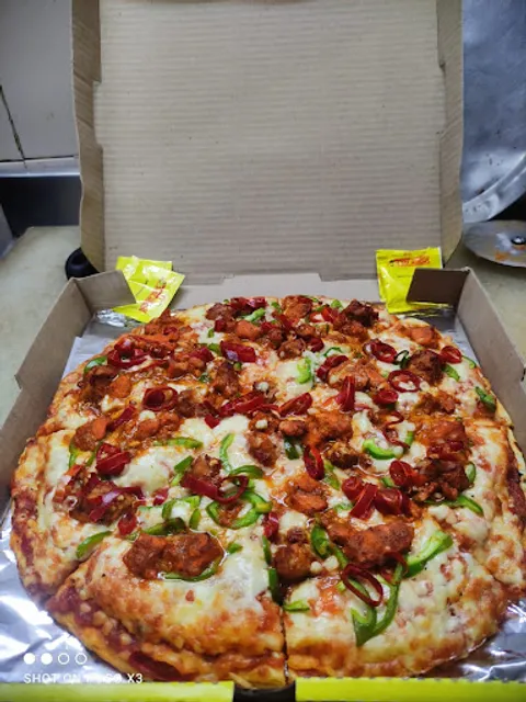 Smokin' Joe's Pizza (Now SMOKIN JOHN'S)