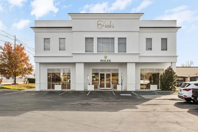 Fink's Jewelers (Formerly Rone Regency)