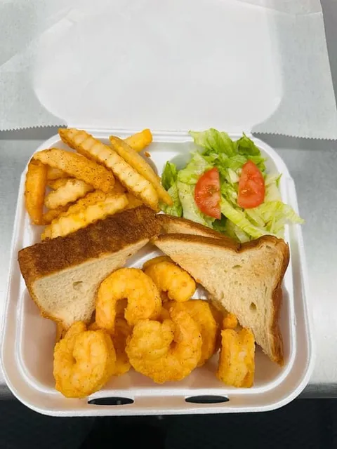 Buddy’s Greensburg Seafood & Deli