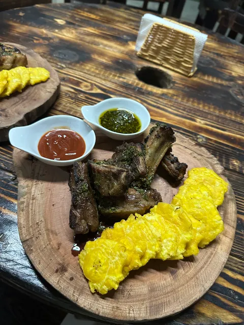 Pura carne parrillada